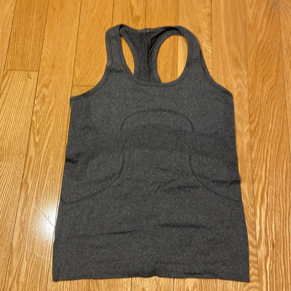 Swifly Tech Tank-top